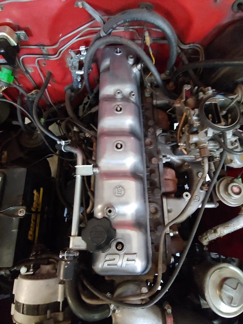 valve cover.webp