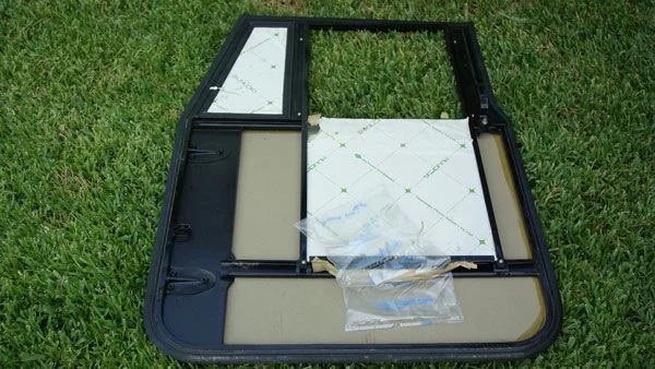 Web-ST-Door-Inside.webp