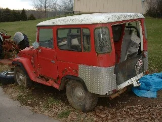 Web truck left.webp