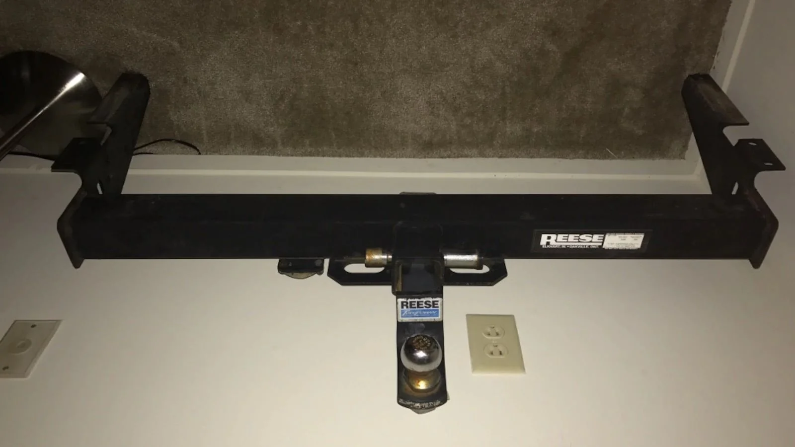 Trailer Hitch Receiver. Memphis TN 38002