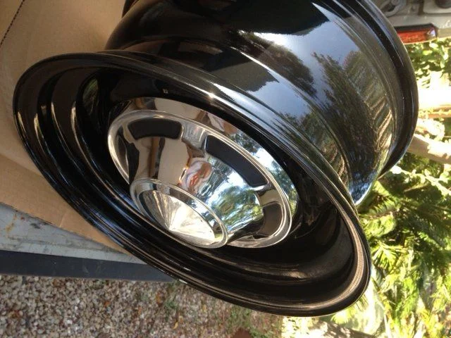 wheel w hubcap.webp