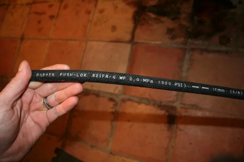 wheels and pushok hose 001.webp