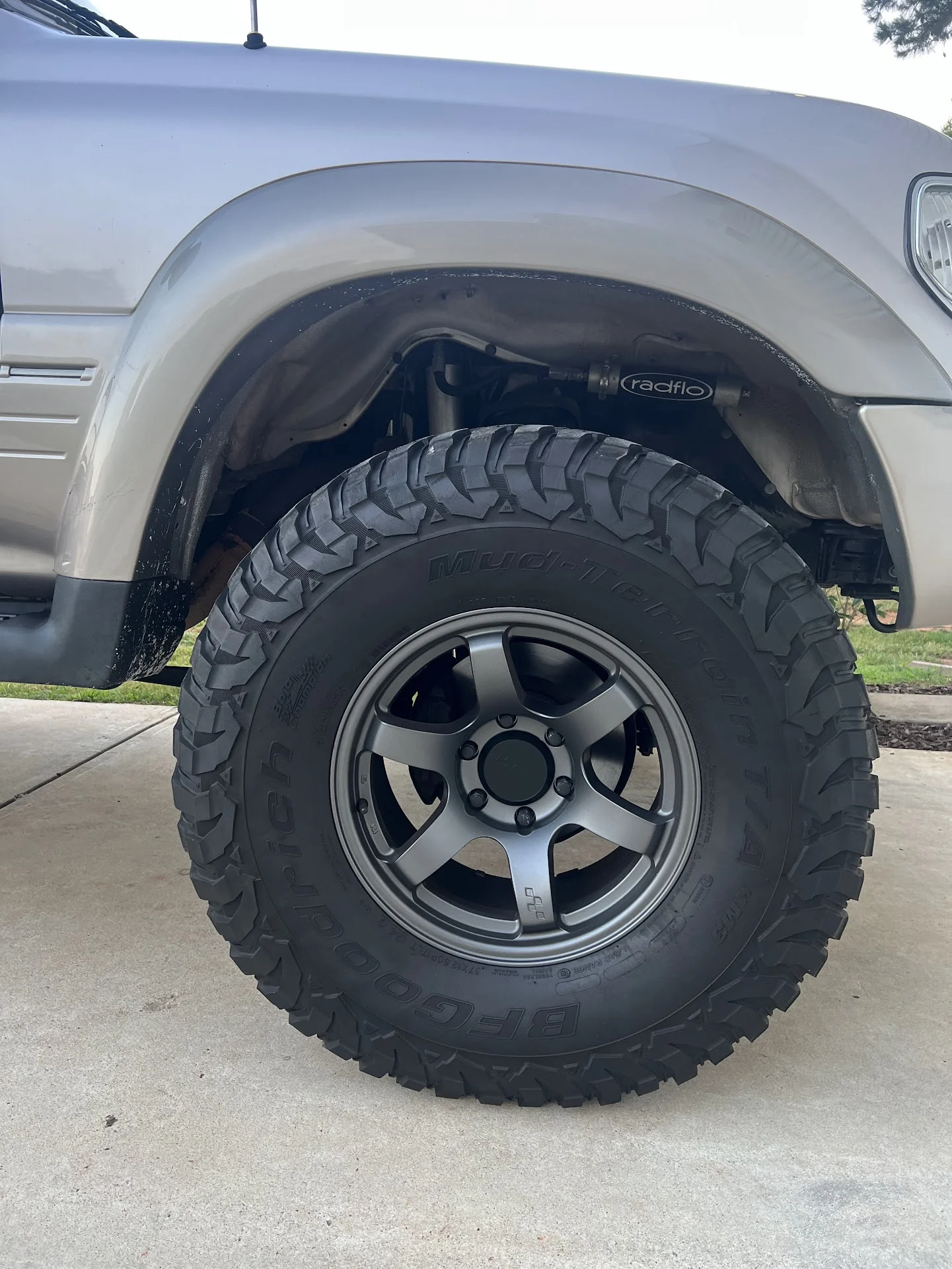 wheeltireshock.webp