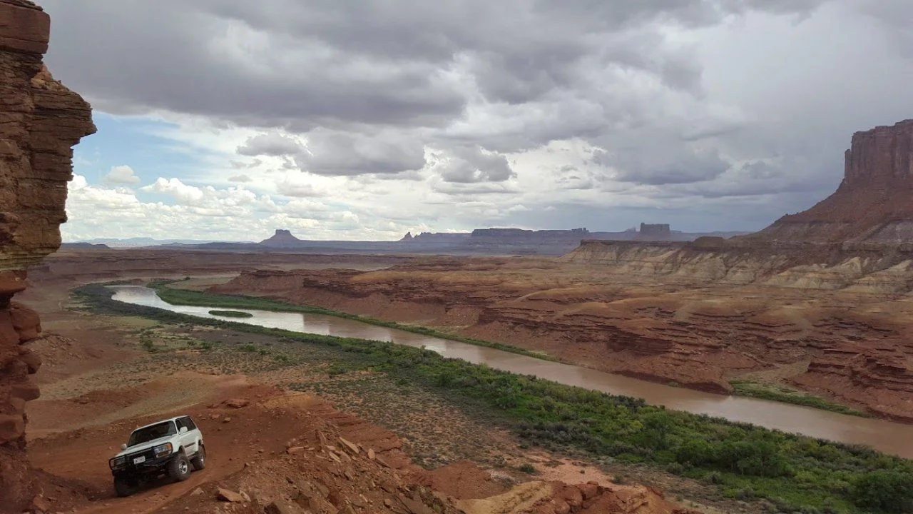 White Rim.webp