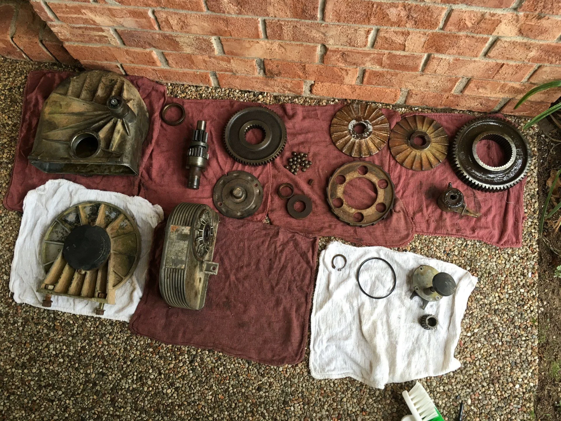 Winch Disassembled 1.jpg