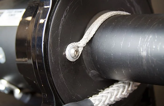 winch-line-install-13-700x450_zpsgv5cn7j5.webp