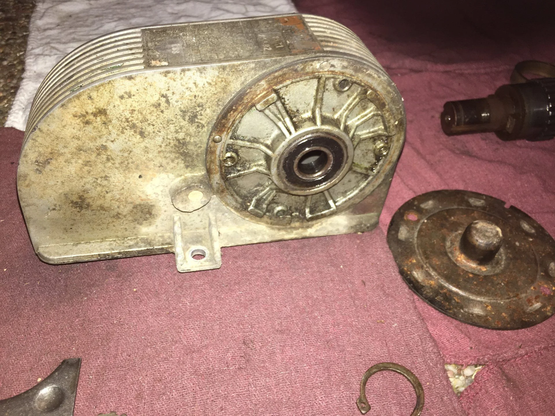 Winch top housing 2.jpg