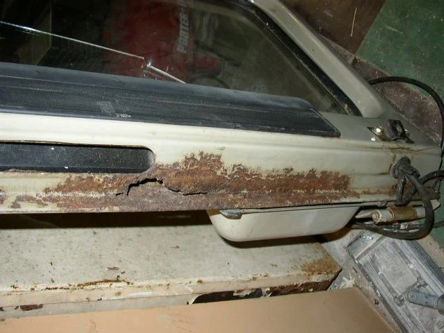 windshield hole1.webp
