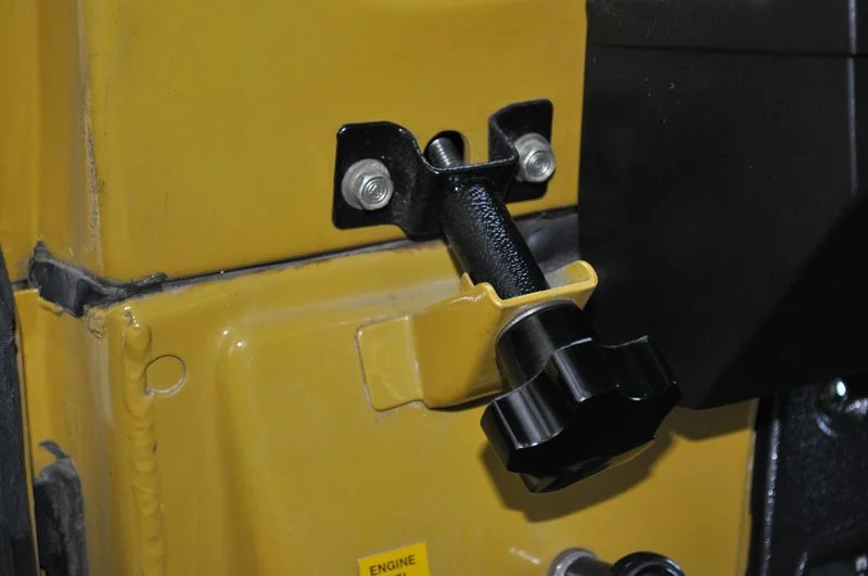 Windshield Knob Assy 05.webp