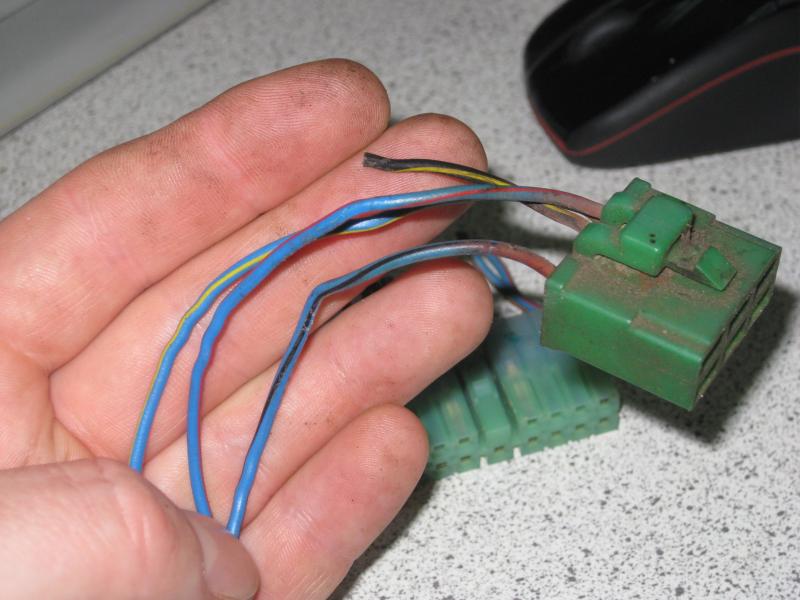 wire 006.jpg