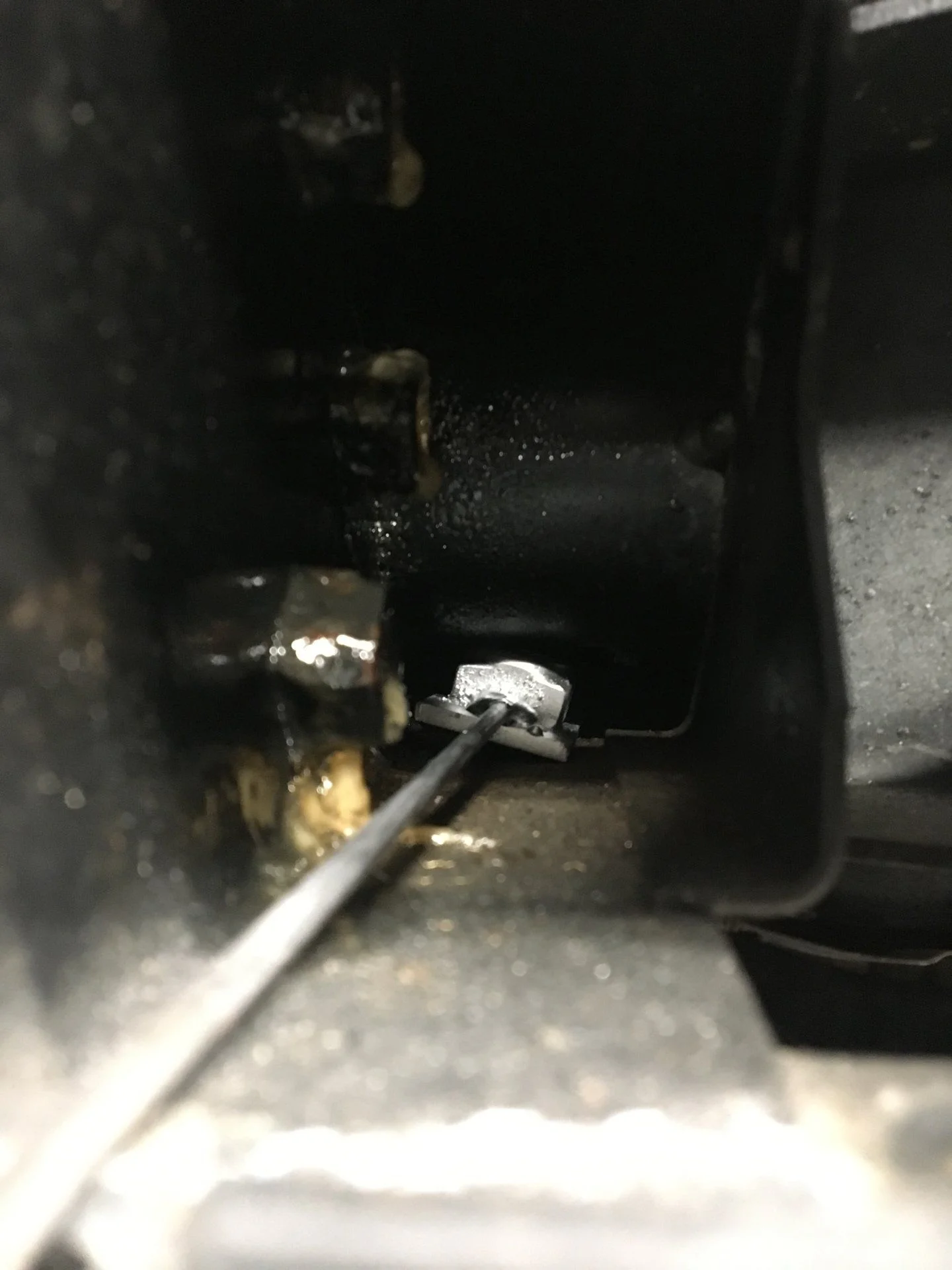 wire nut with tube.webp