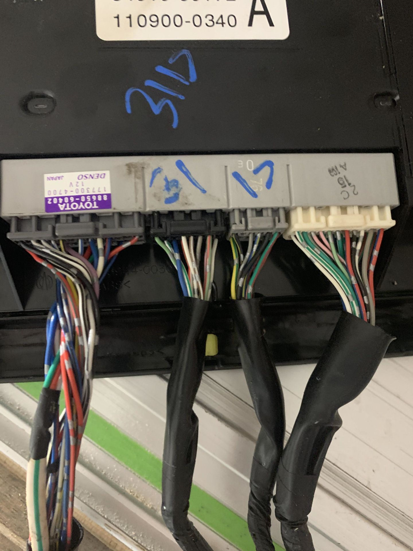 wires upright.jpg