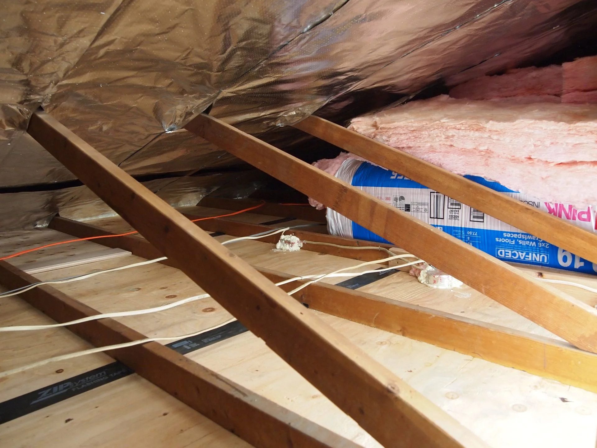 Wiring ceiling (10).webp