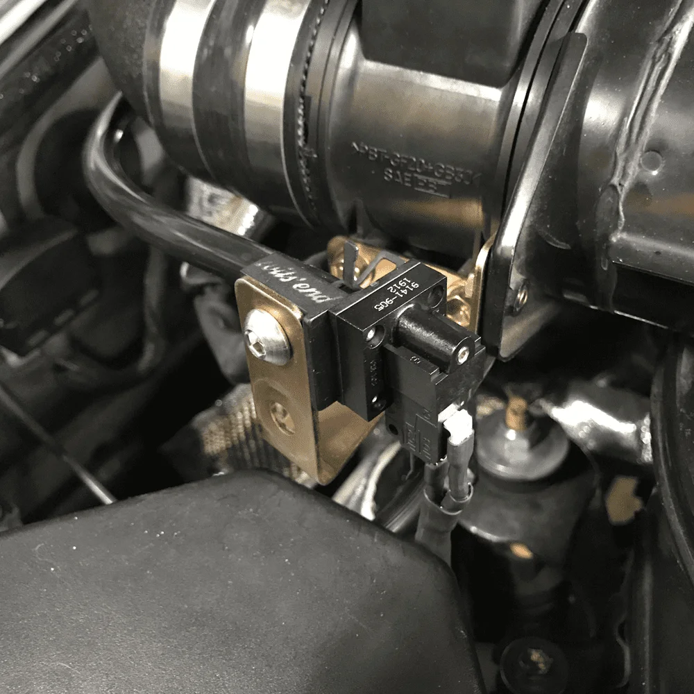 Wits-End-turbo-switch-mount1.webp