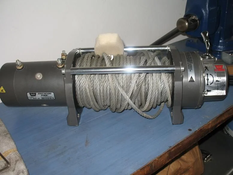 XD9000 Warn Winch.webp