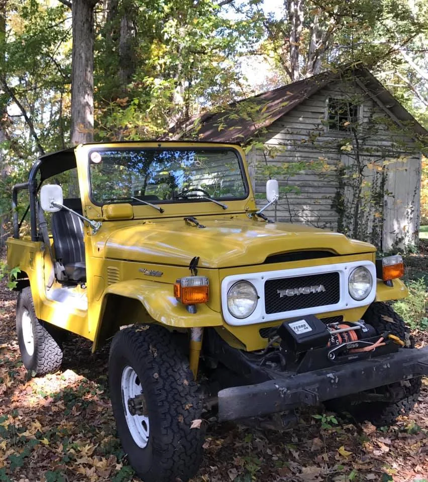 Yellow FJ40 2.jpg