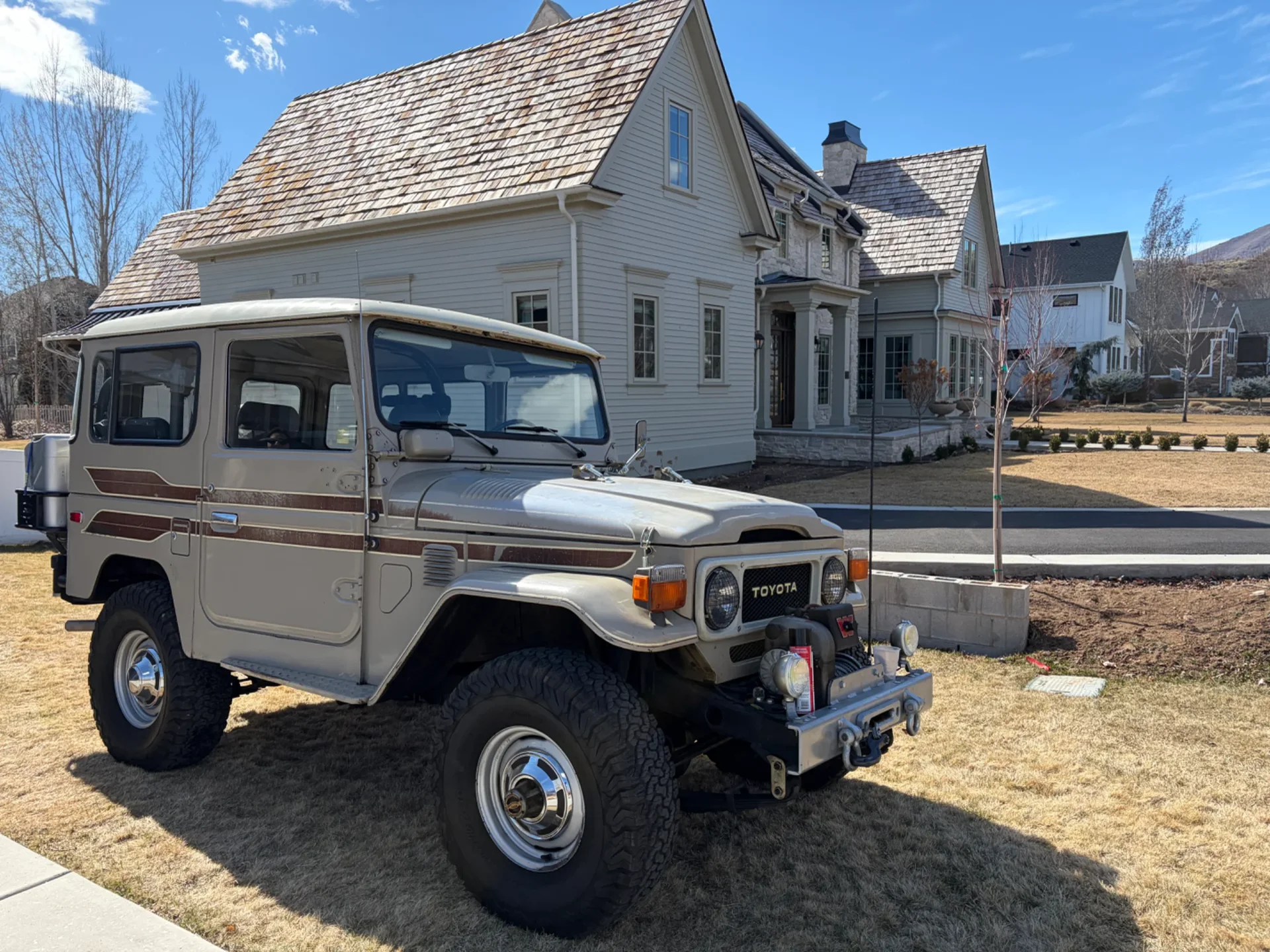 Stripes FJ40.webp