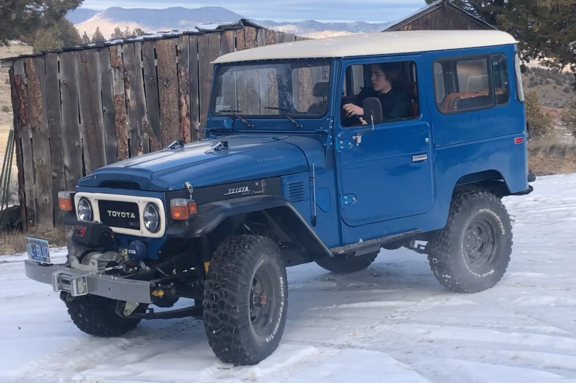 BJ40_profile.webp
