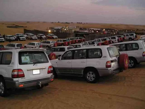 landcruisers3.webp