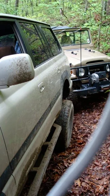 sliders2_mud.webp