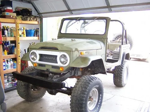 FJ40 001.webp