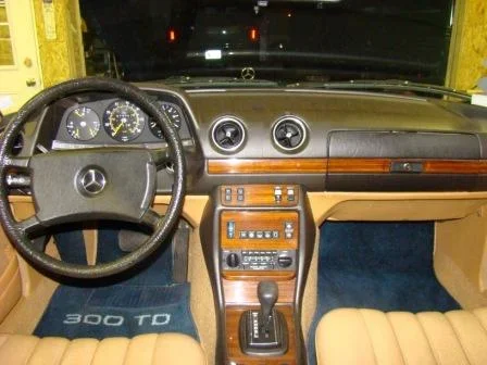 1982 Mercedes 300TD 006.webp