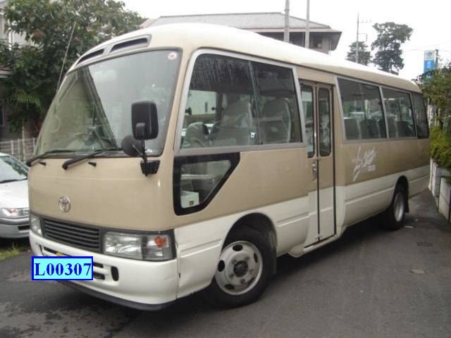 Toyota_Coaster_Bus.jpg