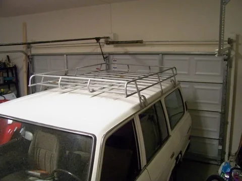 83 fj60 005.webp