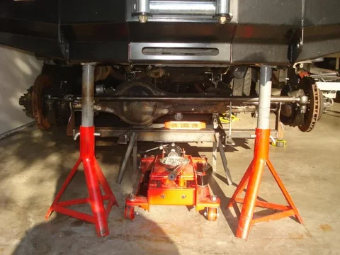 LX450 023.jpg