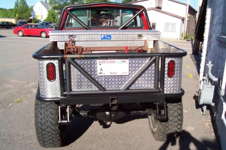 tailgate1.jpg tailgate1.jpg