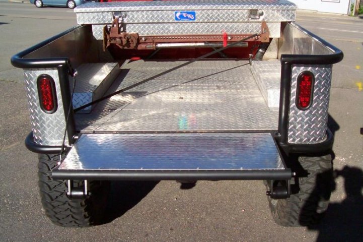 tailgate2.jpg tailgate2.jpg