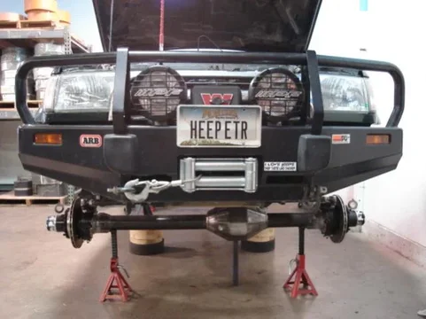 axle 002.jpg