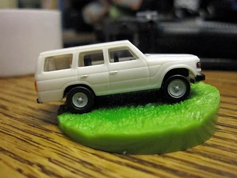 tiny60model.jpg