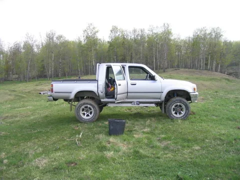 TruckInCountry (2).webp