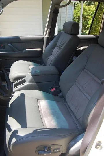 SEATS1.webp