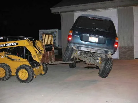 80 exhaust 005.webp