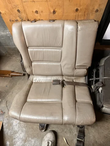 R_ps_seat.webp