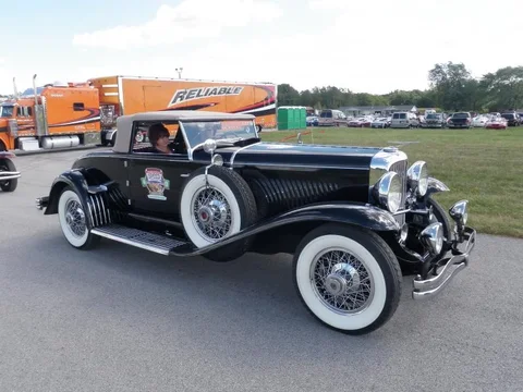 Duesenburg Day @ K-ville Airport 2010 012.webp