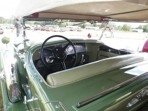 Duesenburg Day @ K-ville Airport 2010 030.webp