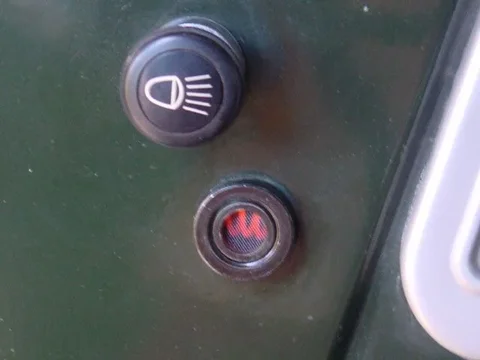 Glow controller on.webp