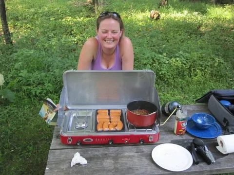 camp stove.webp