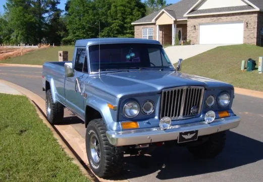 steveroach84j10.webp
