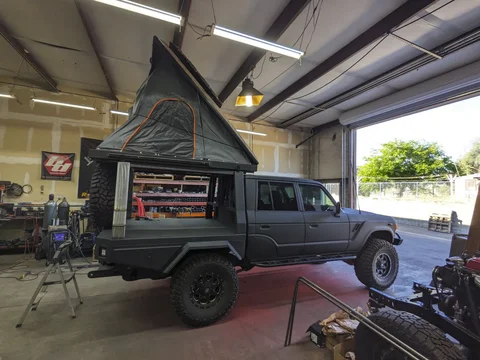ALU-CAB Roof Top Tent