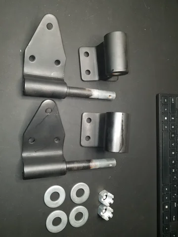 Early to 71 Spare Tire Carrier Hinges