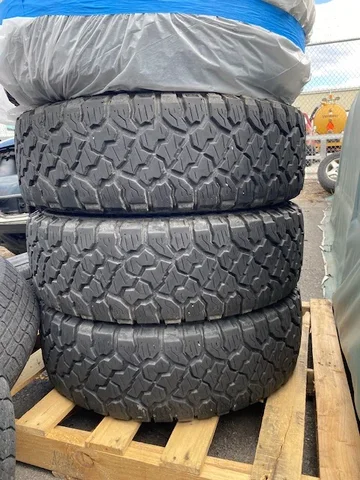 (5) Kenda Klever R/T 35x10.5R17 - Denver, CO