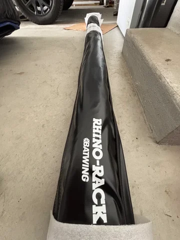 Rhino Rack Batwing 270 Awning (Never Been Used) - Price Reduction $150