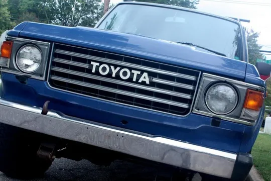 FJ60.webp