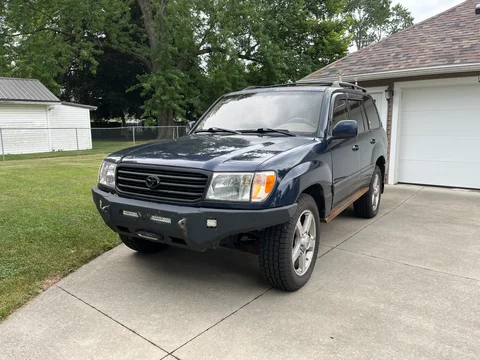 2000 Land Cruiser 100 - Rusty As Is