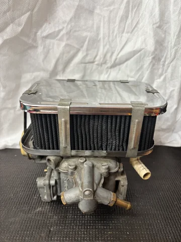 Two Weber 32/36 carbs