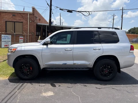 2019 Toyota Land Cruiser Atomic Silver